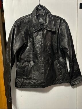 M. Collection Women's Black Leather Zip Front Jacket
